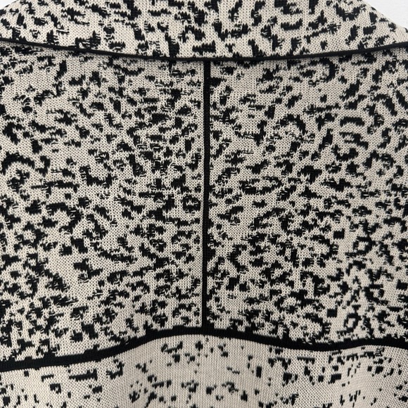 MING WANG Knit Blazer Jacket Womens Medium Animal Print Cheetah Old Money Chic - Picture 11 of 16